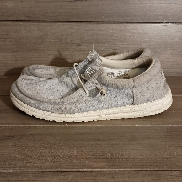 Hey Dude Wally Women Light Gray Slip On Loafers Size 9 - Picture 5 of 12
